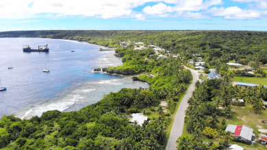 help niue protect its pristine waters, sponsor a red square of ocean