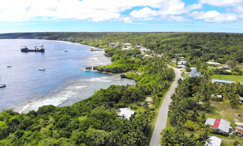 help niue protect its pristine waters, sponsor a red square of ocean