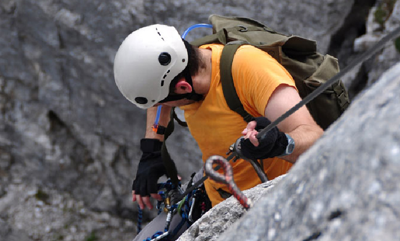 what safety precautions should be taken when visiting lookout towers