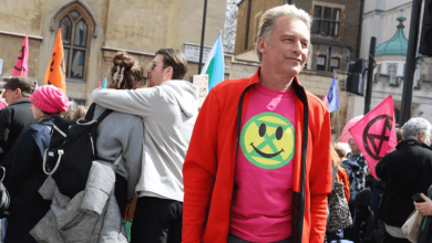 chris packham pushes for change in climate protests