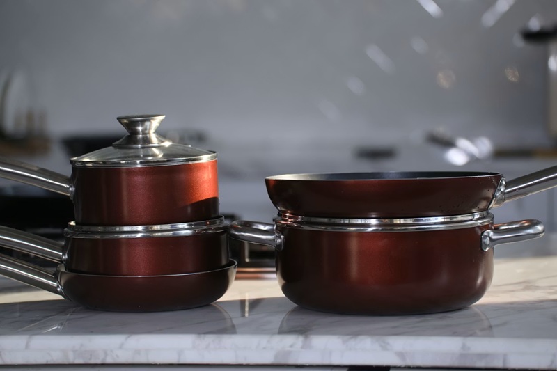 Aluminium vs stainless steel cookware 1 Aluminium vs stainless steel cookware