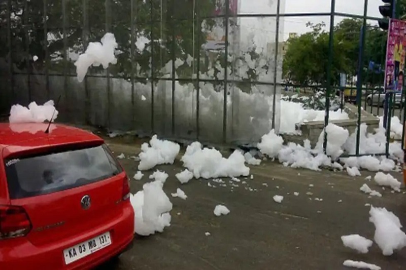 Bengaluru Lake Foam 1 Bengaluru Lake Foam