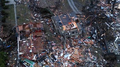 Severe storms and tornadoes in the US Heartland Severe storms and tornadoes in the US Heartland