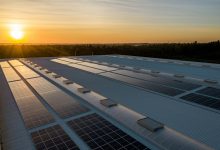 Rooftop Solar Output Drops in Extreme Heat Rooftop Solar Output Drops in Extreme Heat