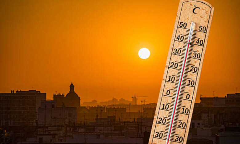 istockphoto 2278628268 612x612 1 Monsoon vs Super El Niño Heatwave