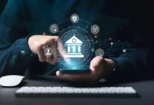 Digital Banking vs Traditional Banking Digital Banking vs Traditional Banking