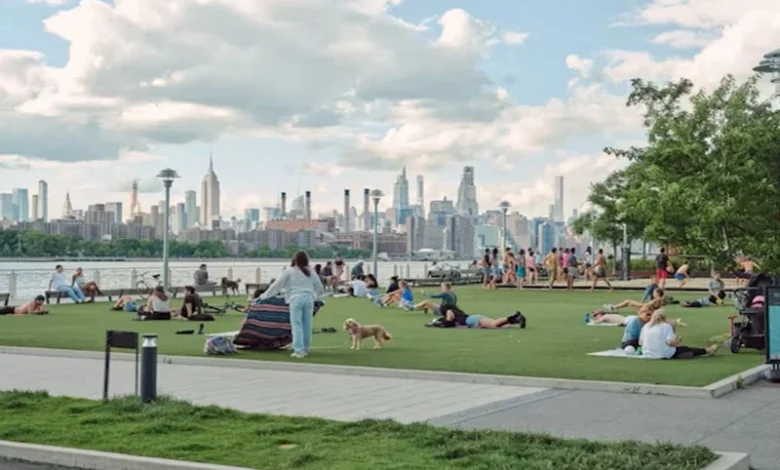 Innovative Public Spaces Innovative Public Spaces
