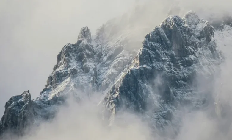 Mountains Shape Weather