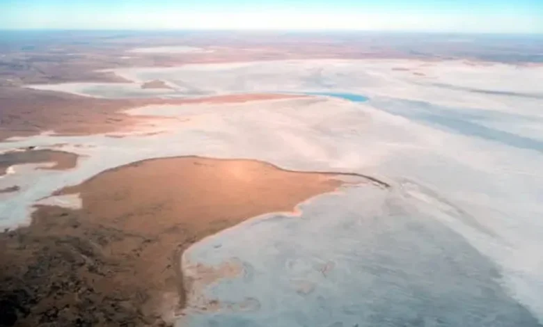 Kati Thanda Lake Eyre Kati Thanda Lake Eyre