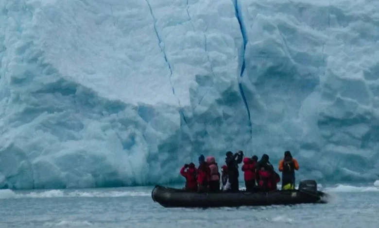 Untitled Design 2026 10 28T142511.910 krill fishing Antarctic