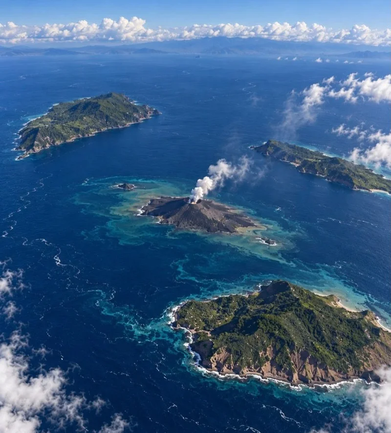 island Anak Krakatau